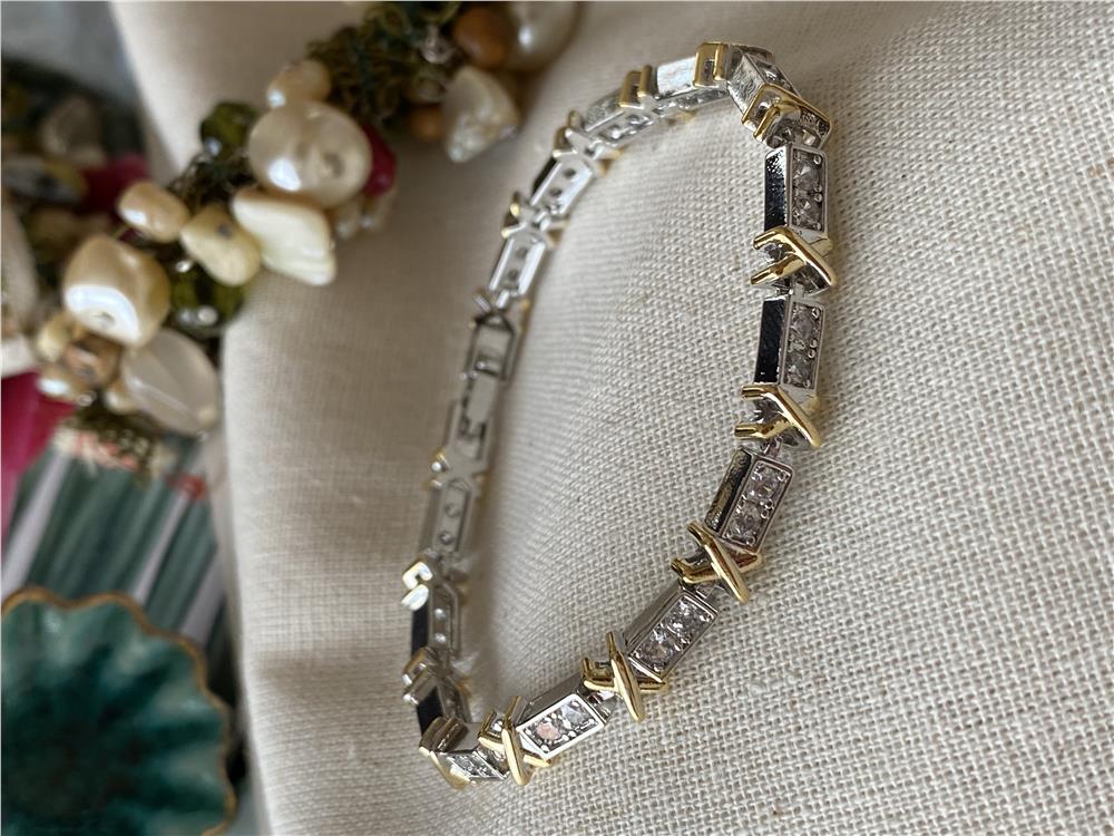 Taşlı Xoxo bileklik