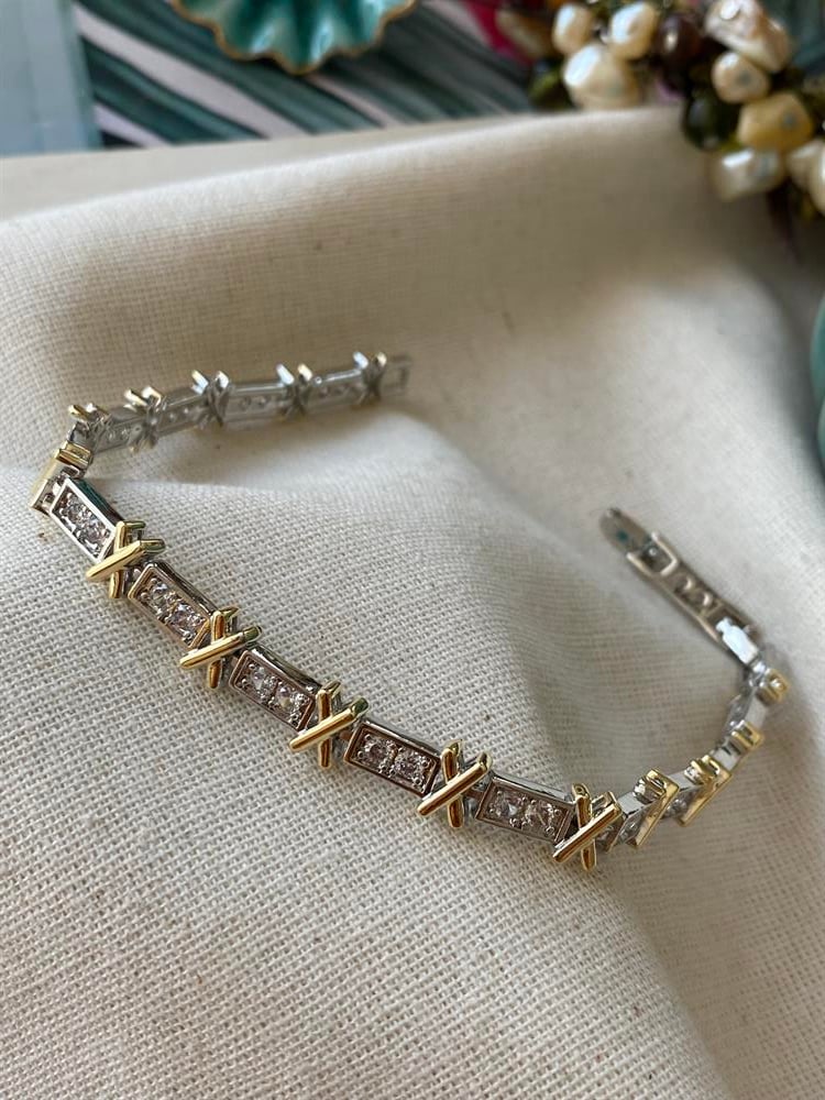 Taşlı Xoxo bileklik