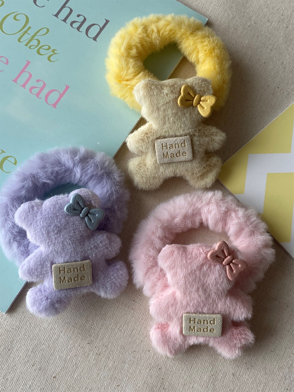 Tüylü Ayıcıklı Toka