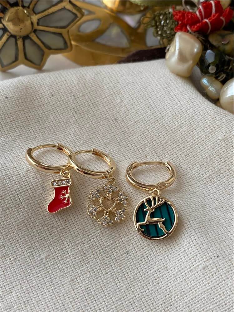 Üçlü 14K Geyikli Küpe Seti
