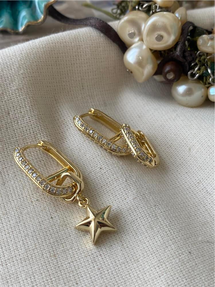 Üçlü 14K Yıldız Sallantılı Taşlı Oval Küpe Seti