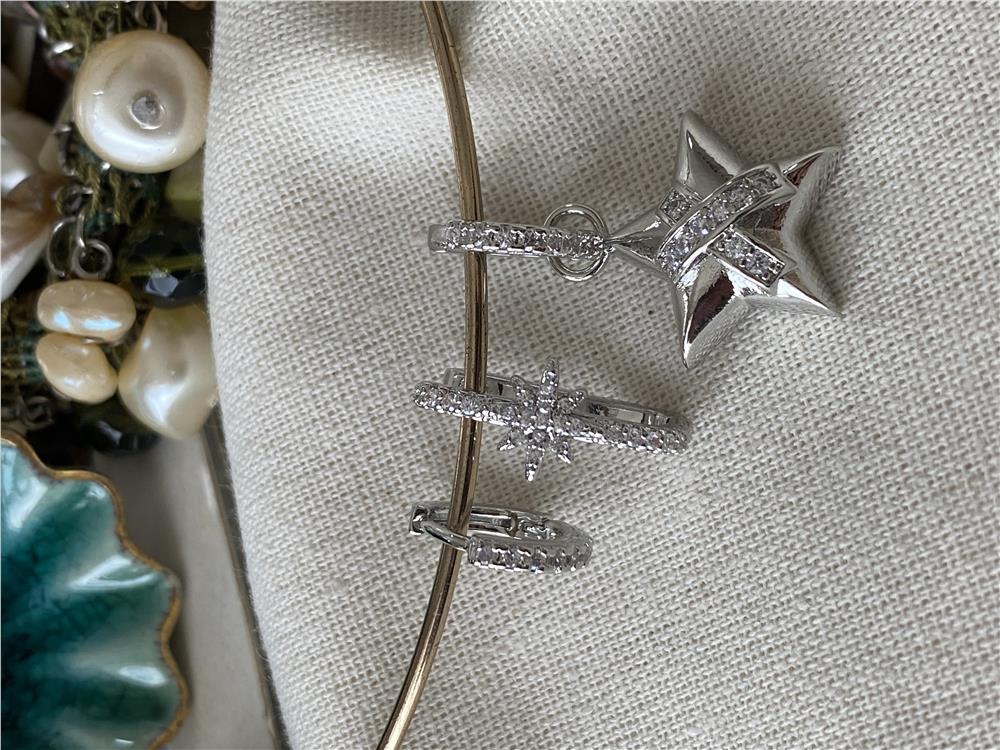 Üçlü Cross Star Küpe