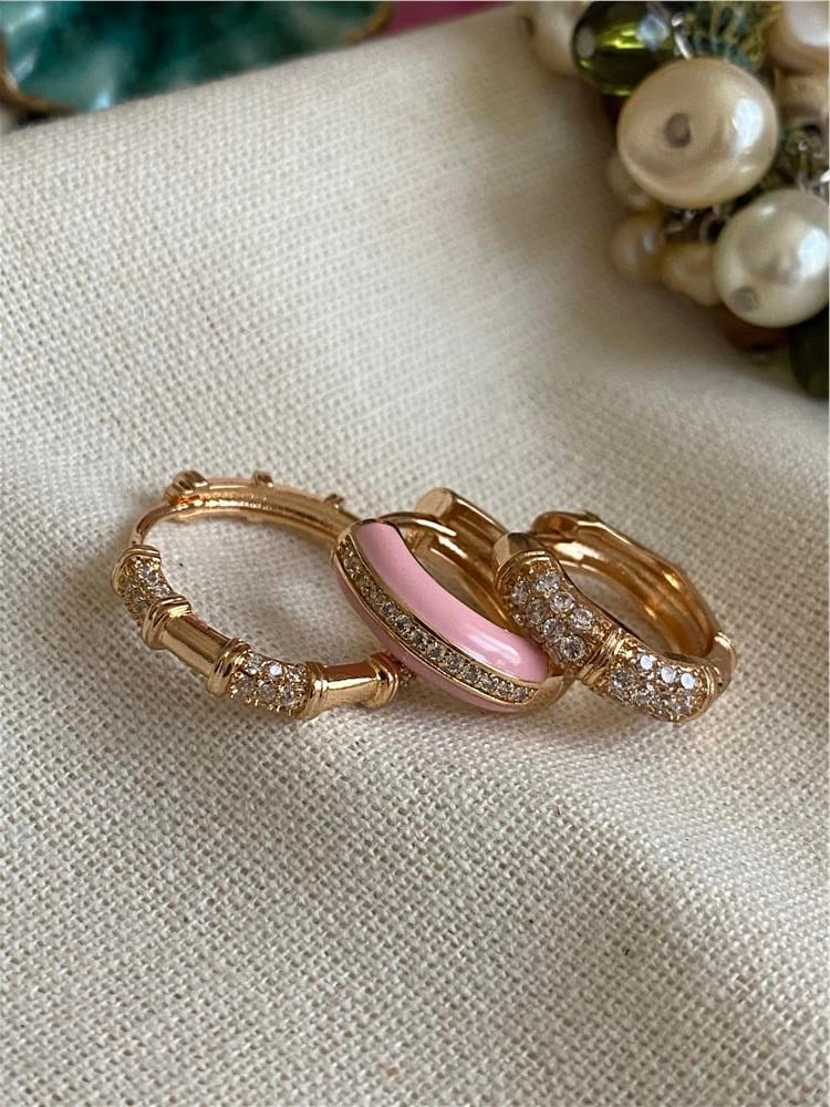 Üçlü Pembe Kemik Model Küpe
