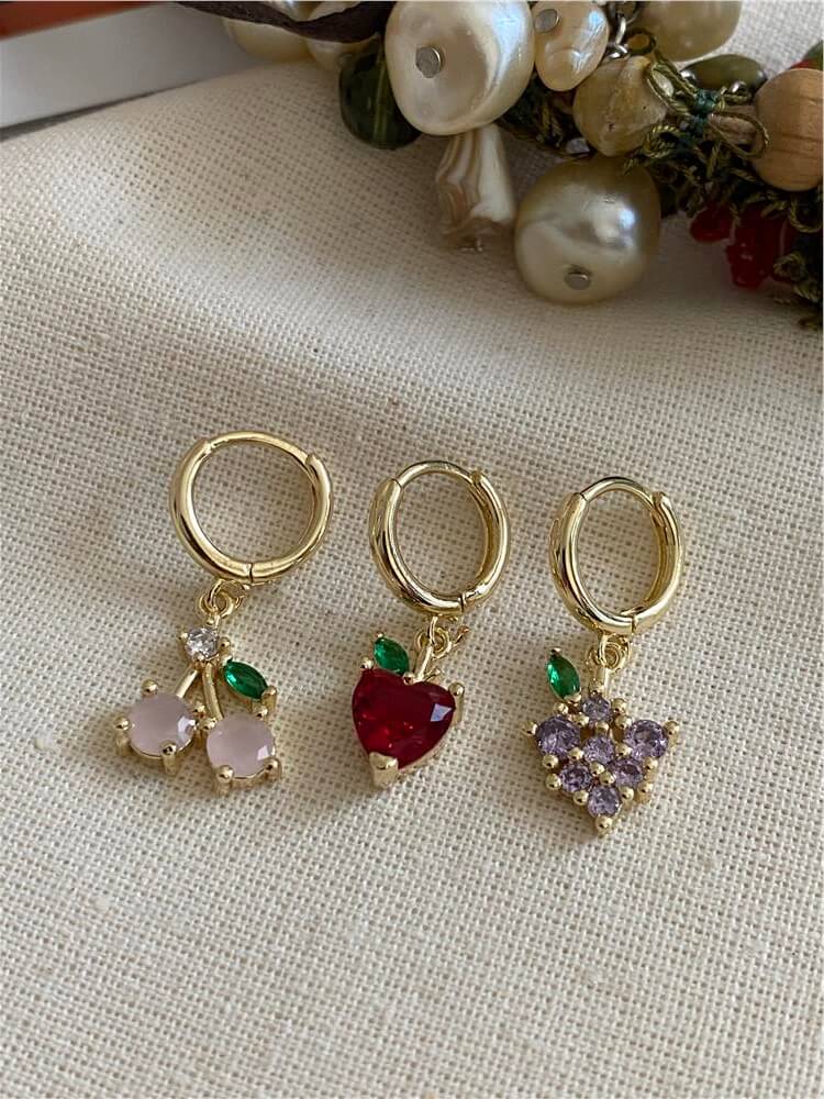 Üçlü Renkli Taşlı Meyveler Küpe Seti
