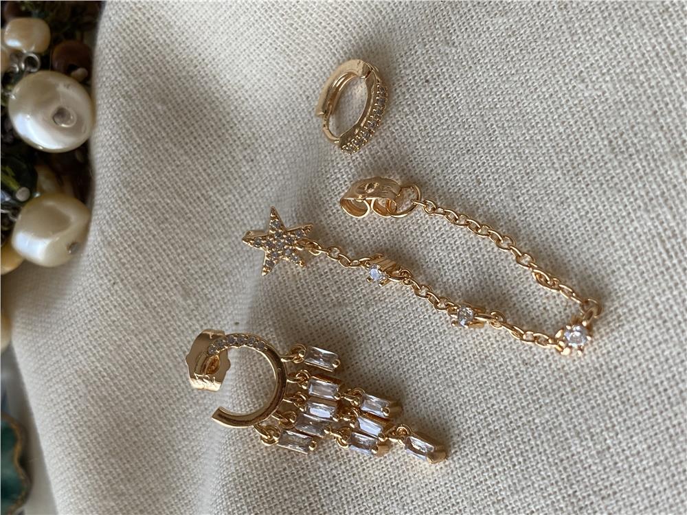 Üçlü Sallantılı Küpe