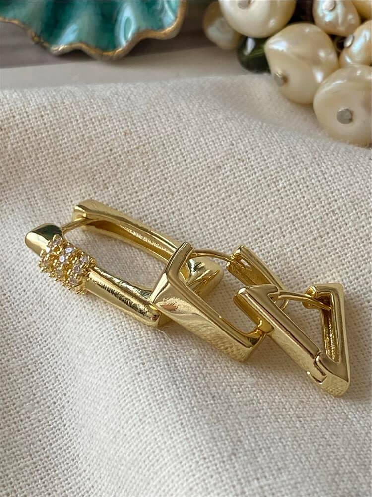 Üçlü Şekiller Küpe Seti