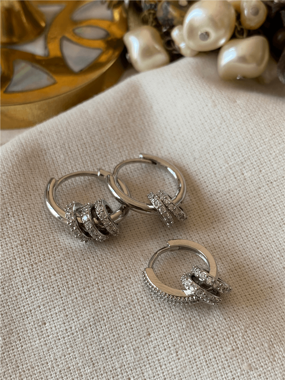 Üçlü Silver Taşlı Halka Detaylı Küpe Seti