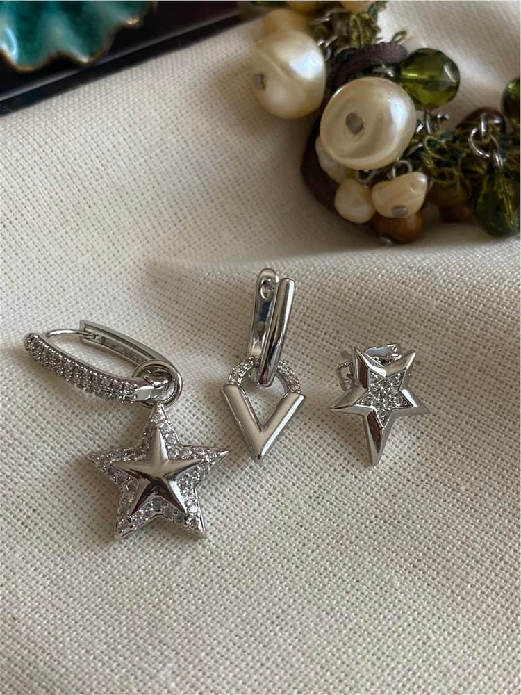 Üçlü V Design Yıldız Küpe