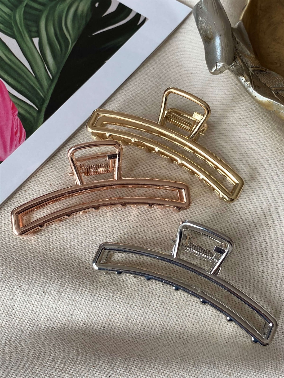 Long Metal Buckle
