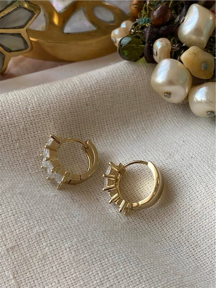 VIP 14K Baget Taşlı Mini Halka Küpe