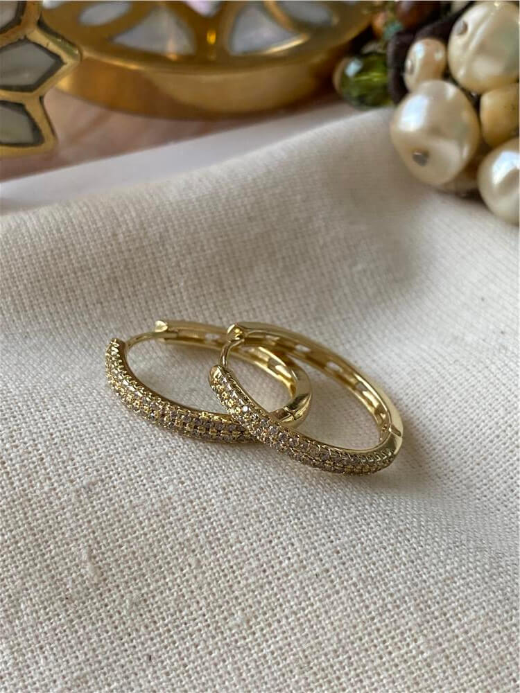 VIP 14K Çift Sıra Taşlı İnce Halka Küpe