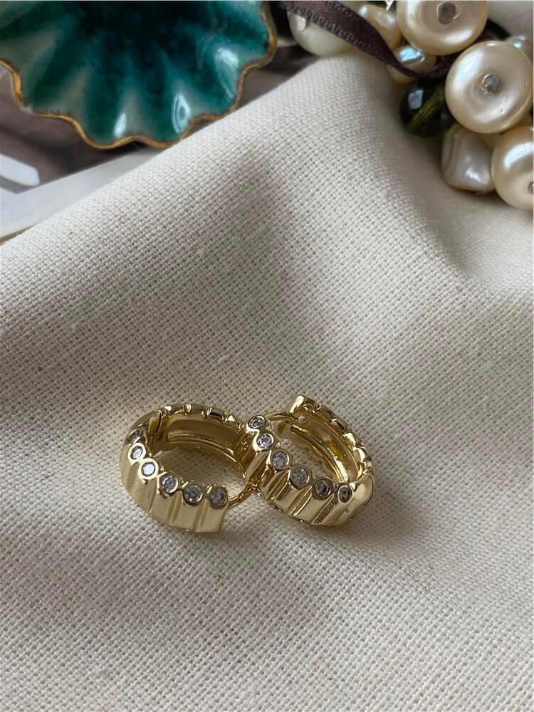 VIP 14K Çizgili Bombe Halka Küpe