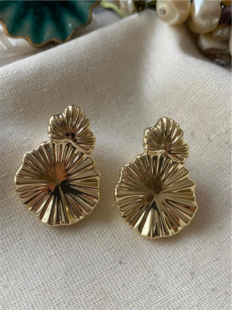 VIP 14K Çizgili Plaka Çiçek Küpe