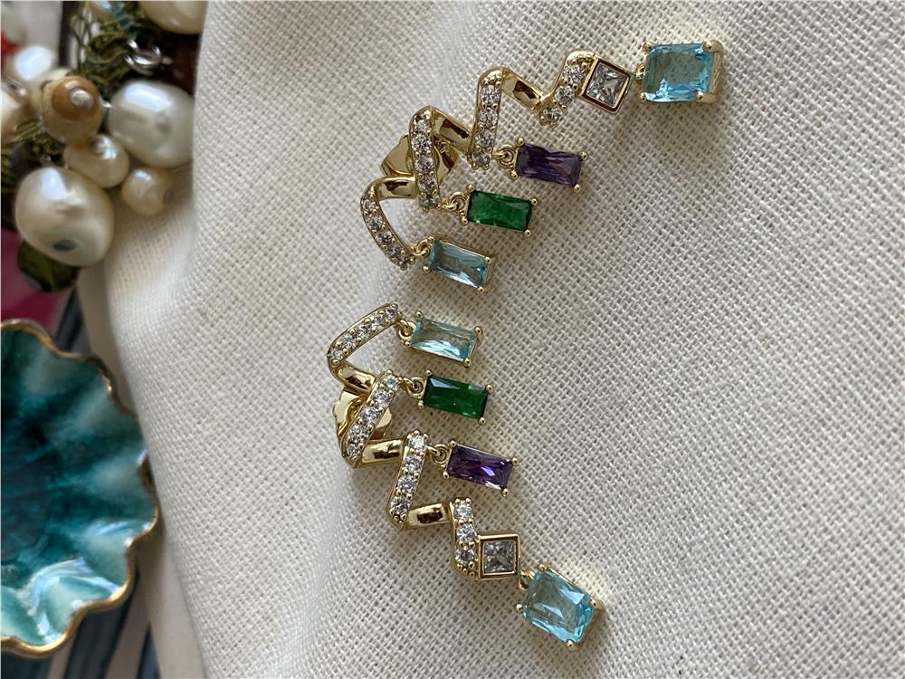 VIP 14K Colored Stones Küpe