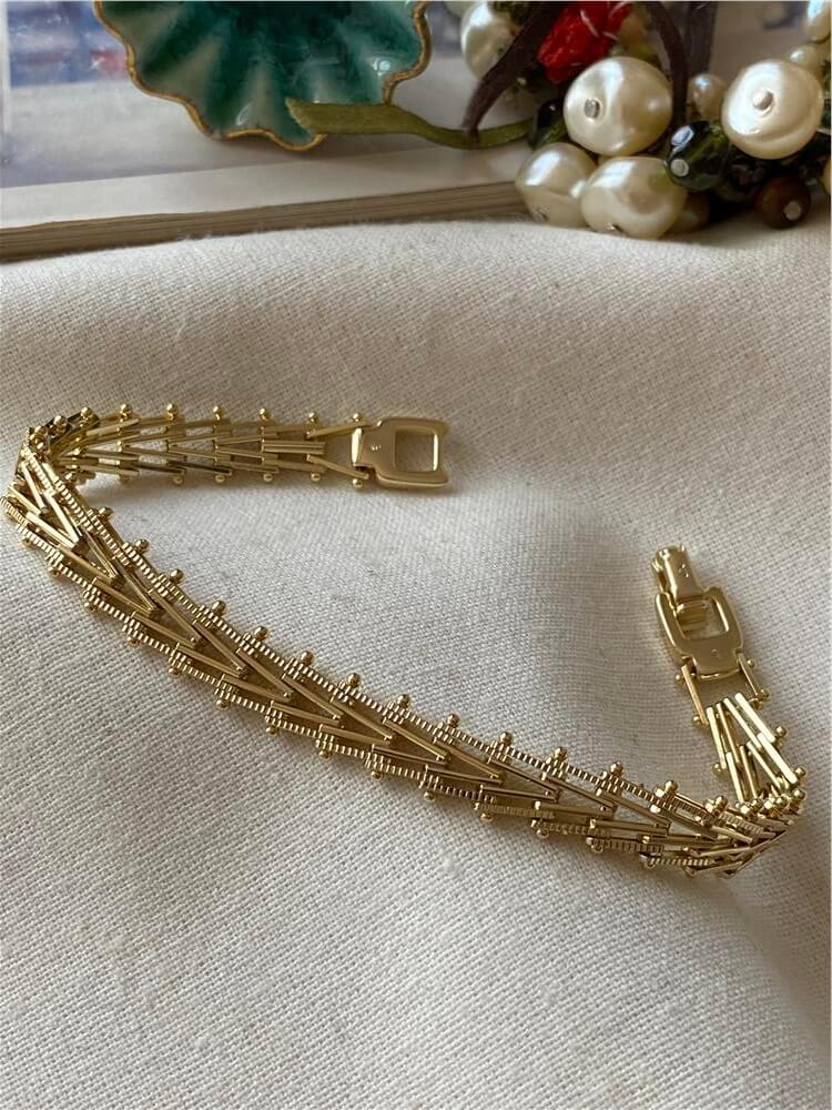 VIP 14K Desenli V Model Bileklik