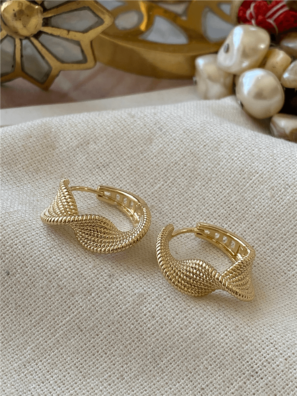 VIP 14K Desenli Wave Küpe