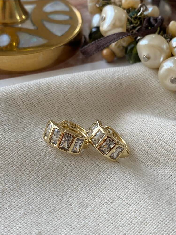 VIP 14K Dört Taşlı Mini Halka Küpe