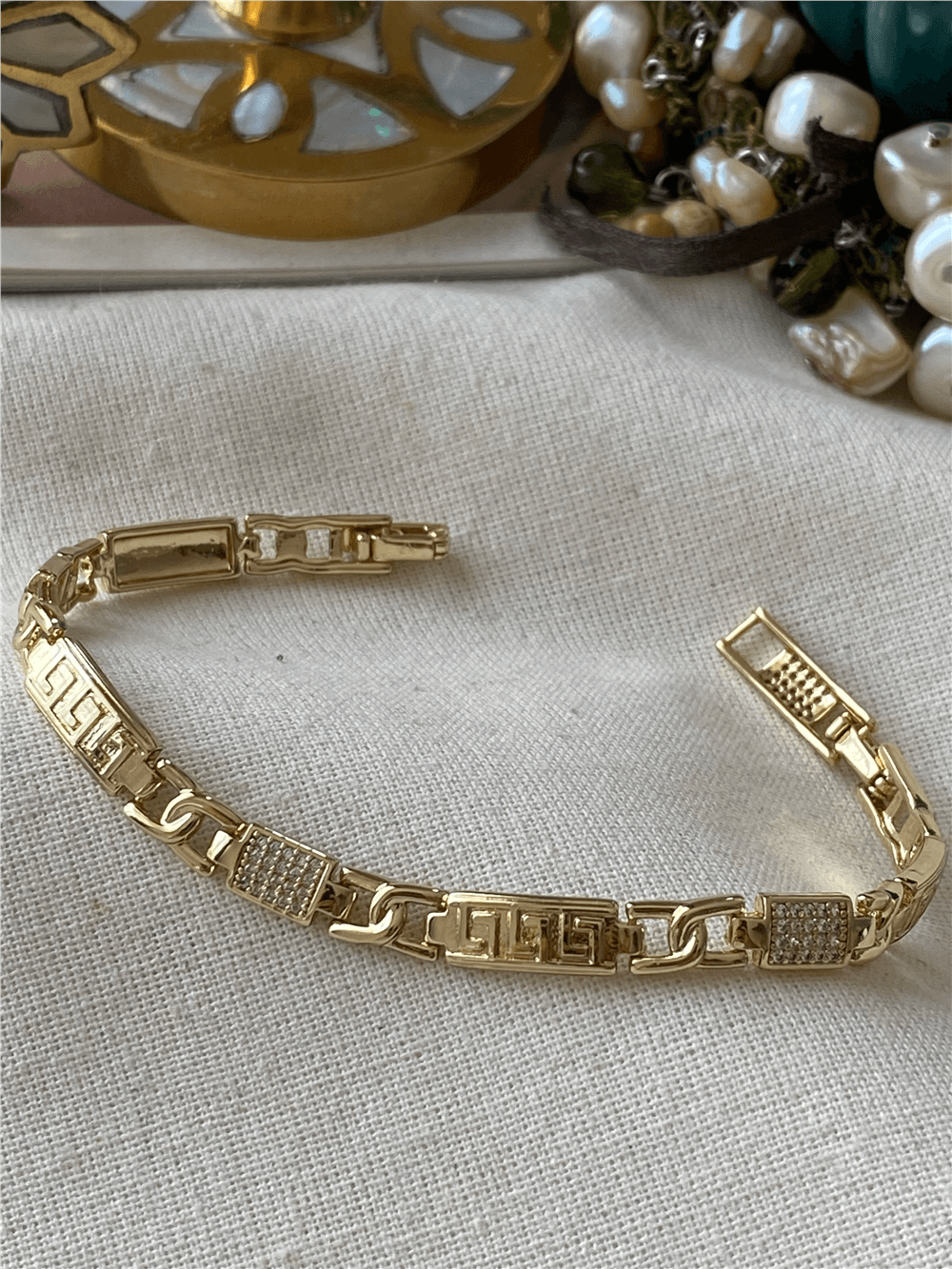 VIP 14K Greek Desenli Geçme Plaka Bileklik