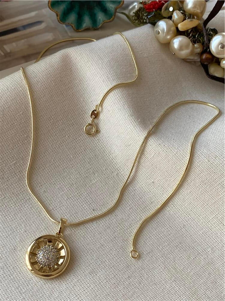 VIP 14K Güneş Tasarım Kolye