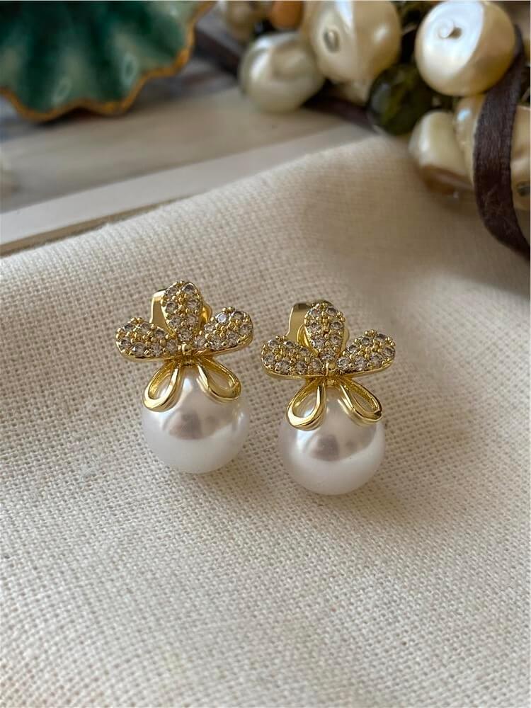 VIP 14K İncili Mini Çiçek Küpe