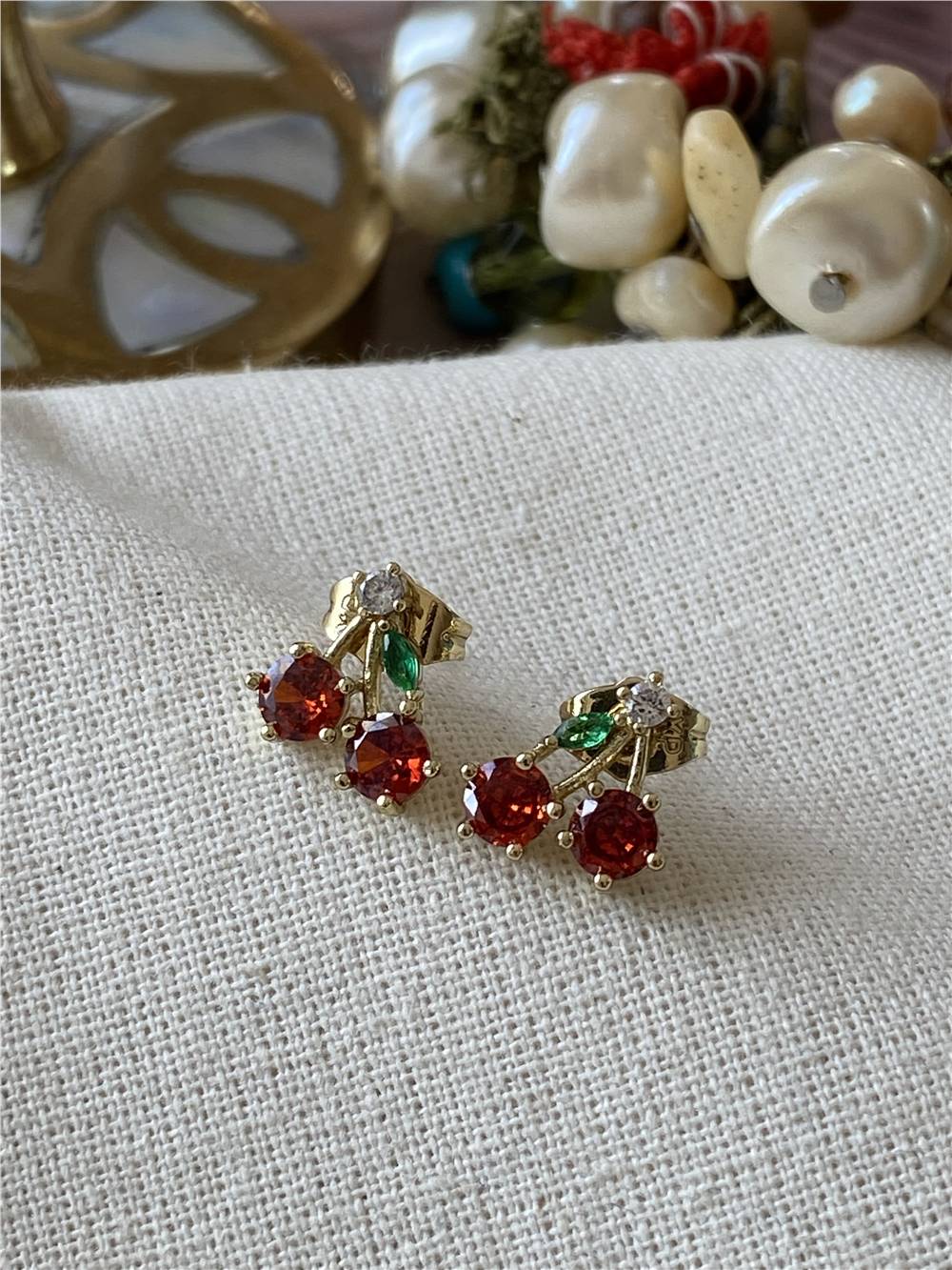 VIP 14K Mini Kiraz Küpe
