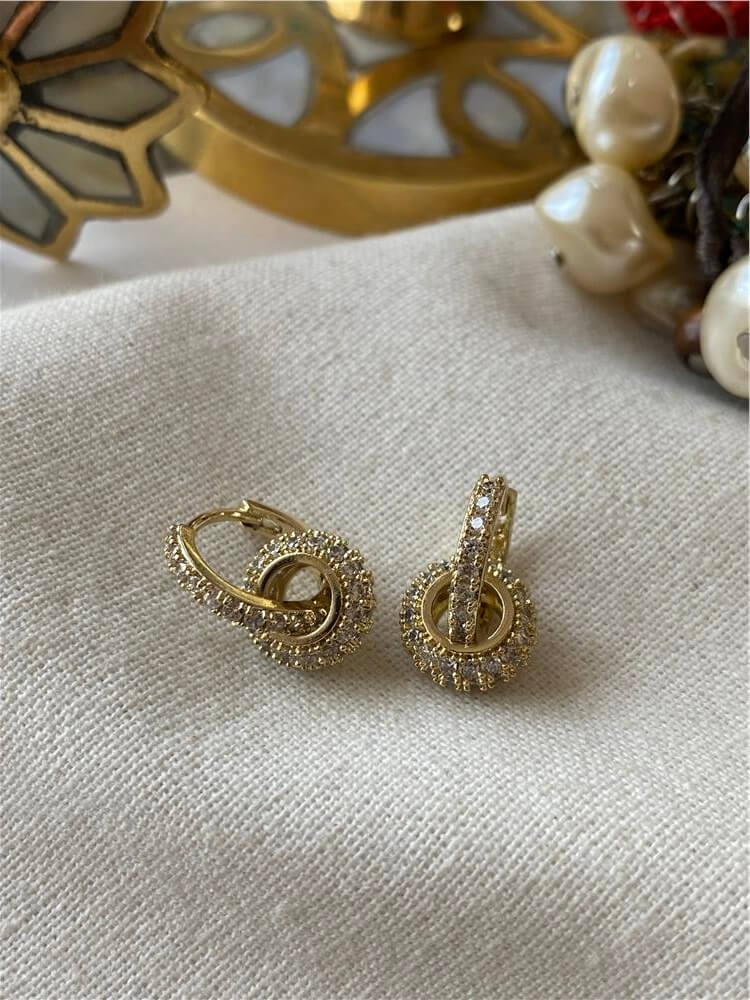 VIP 14K Mini Taşlı Silindir Detaylı Küpe