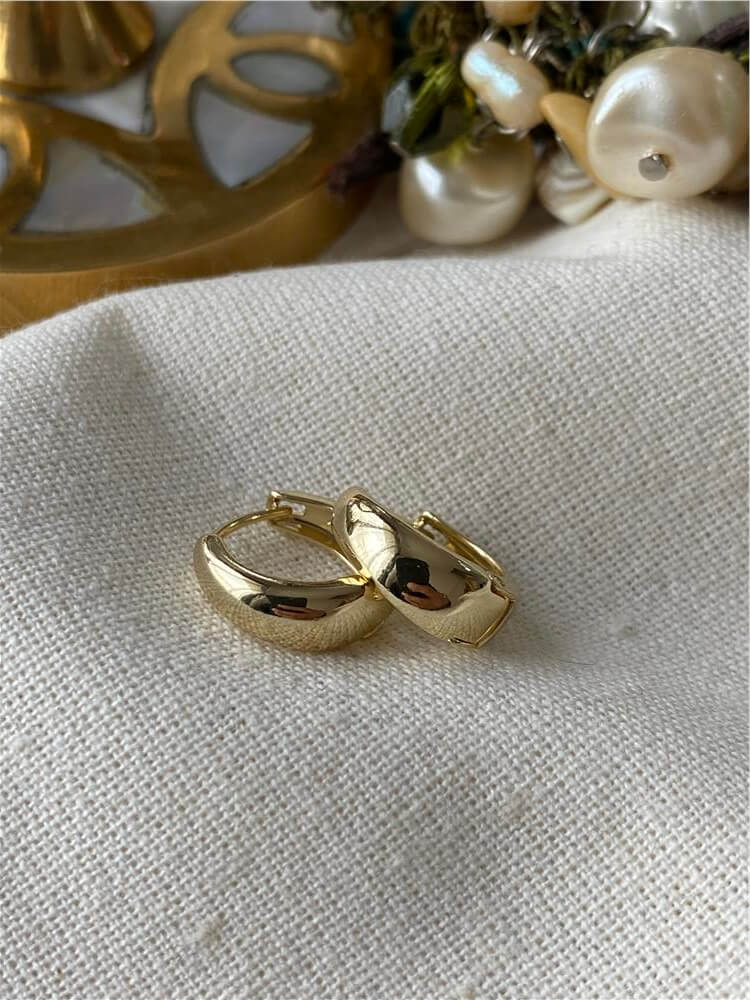 VIP 14K Oval Bombeli Mini Küpe