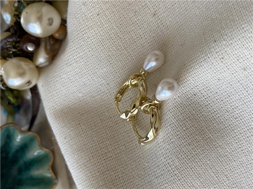 VIP 14K Oval İnci Sallantılı Küpe