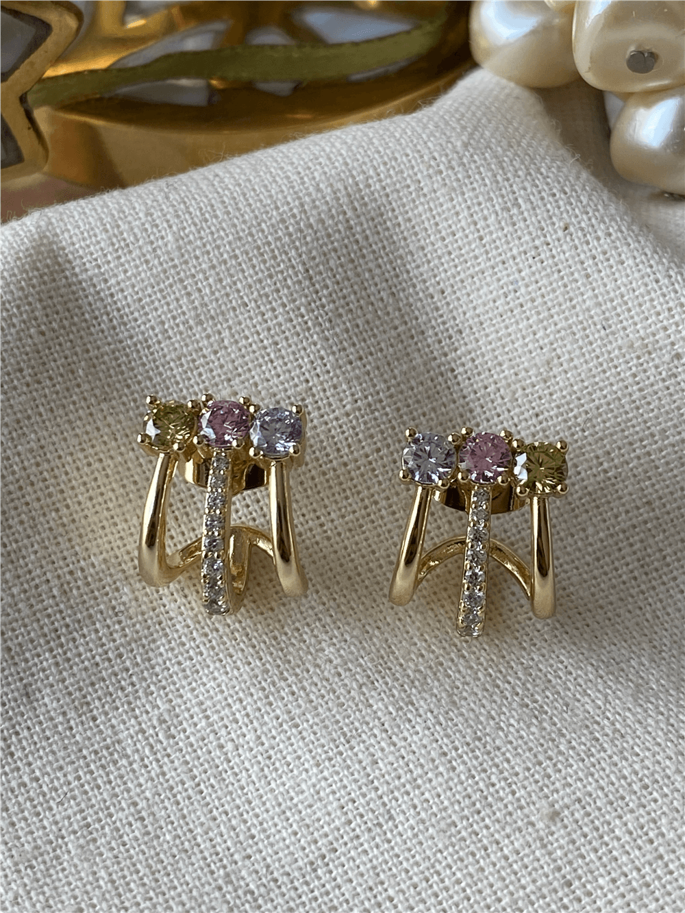 VIP 14K Pastel Taşlı Kaburga Küpe