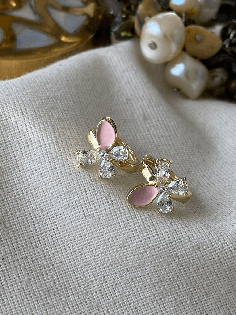 VIP 14K Pembe Mineli Taşlı Kelebek Küpe