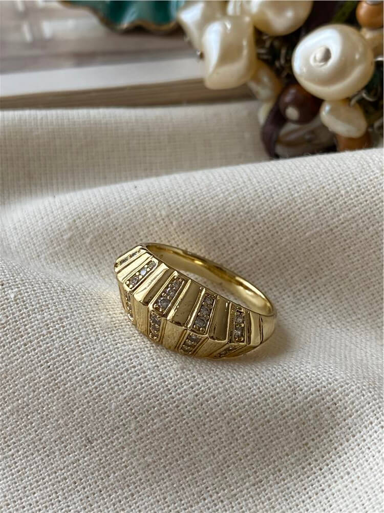VIP 14K Pyramit Yüzük