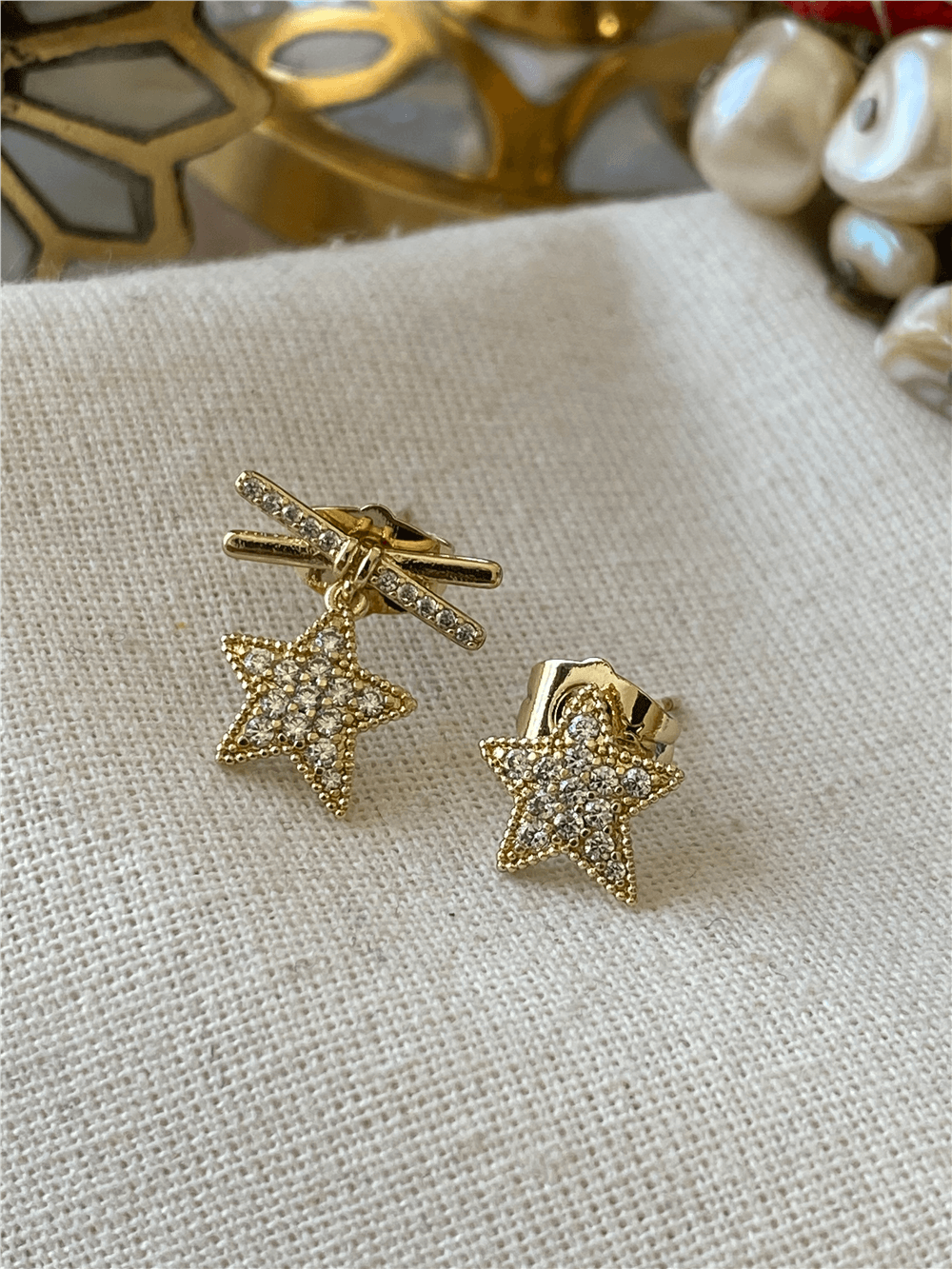 VIP 14K Sallantılı Mini Yıldız Küpe