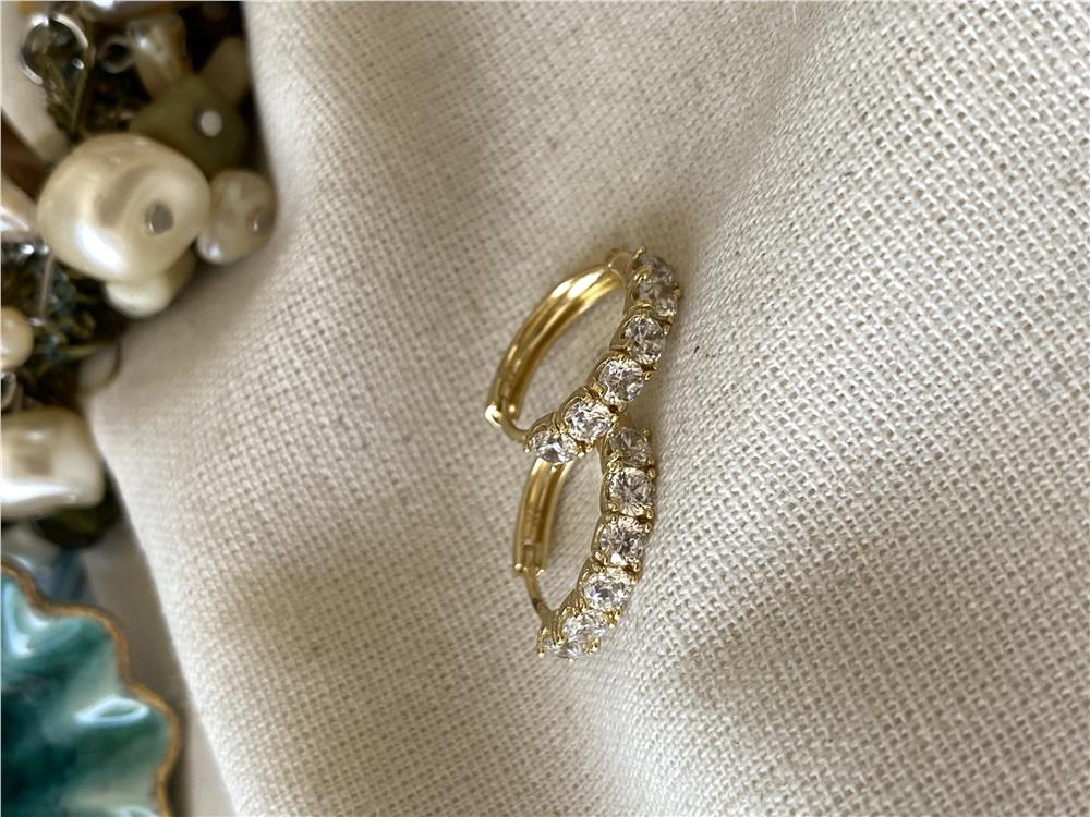 VIP 14K Six Stones Küpe