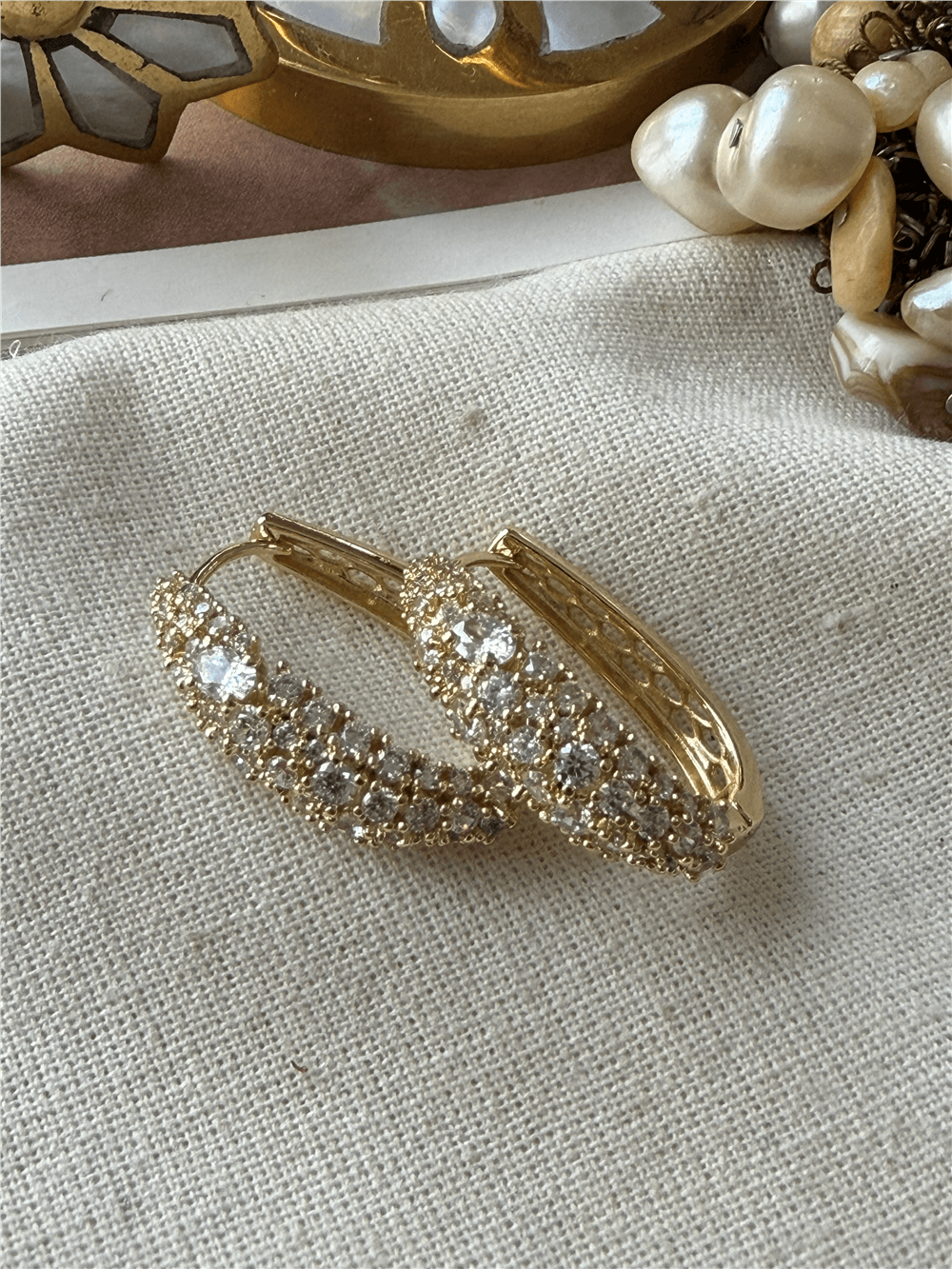 VIP 14K Taş Bezeme Küpe