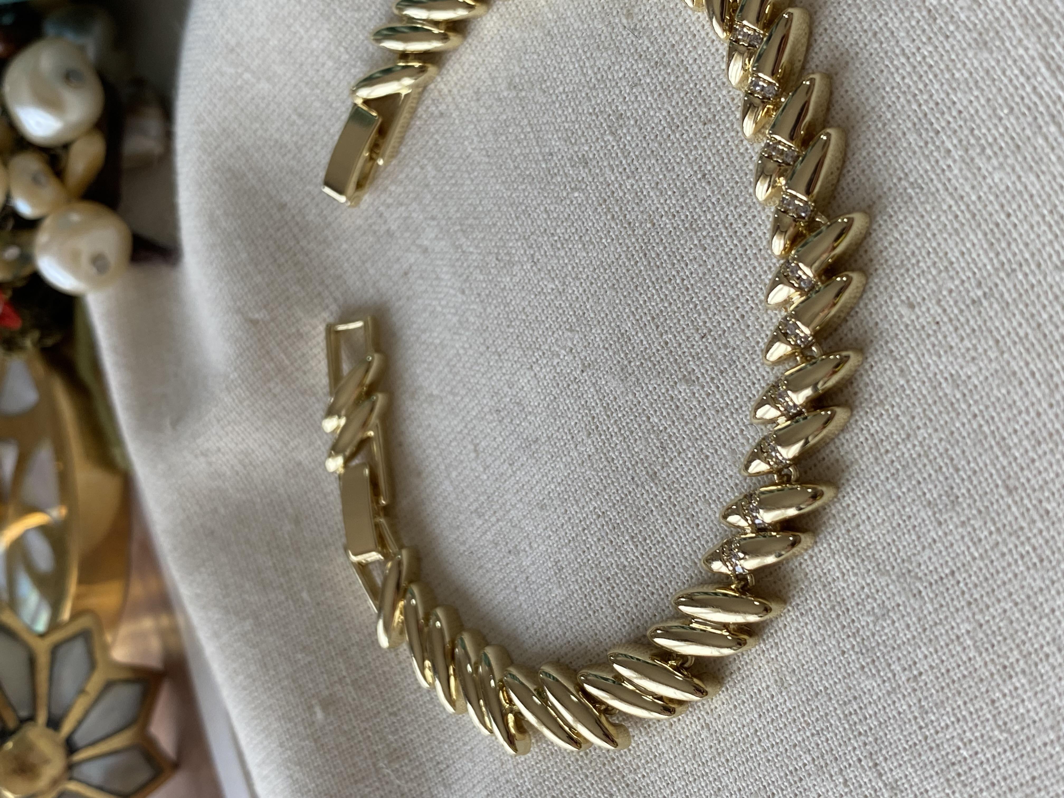 VIP 14K Taşlı Arpacık Model Bileklik