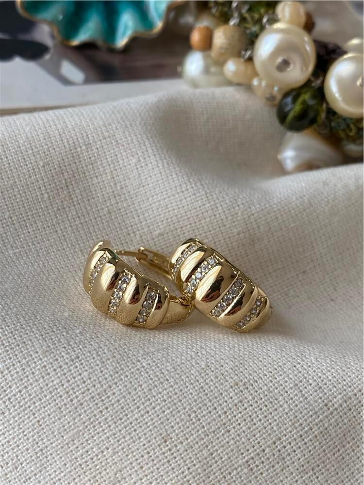 VIP 14K Taşlı Boğum Model Küpe