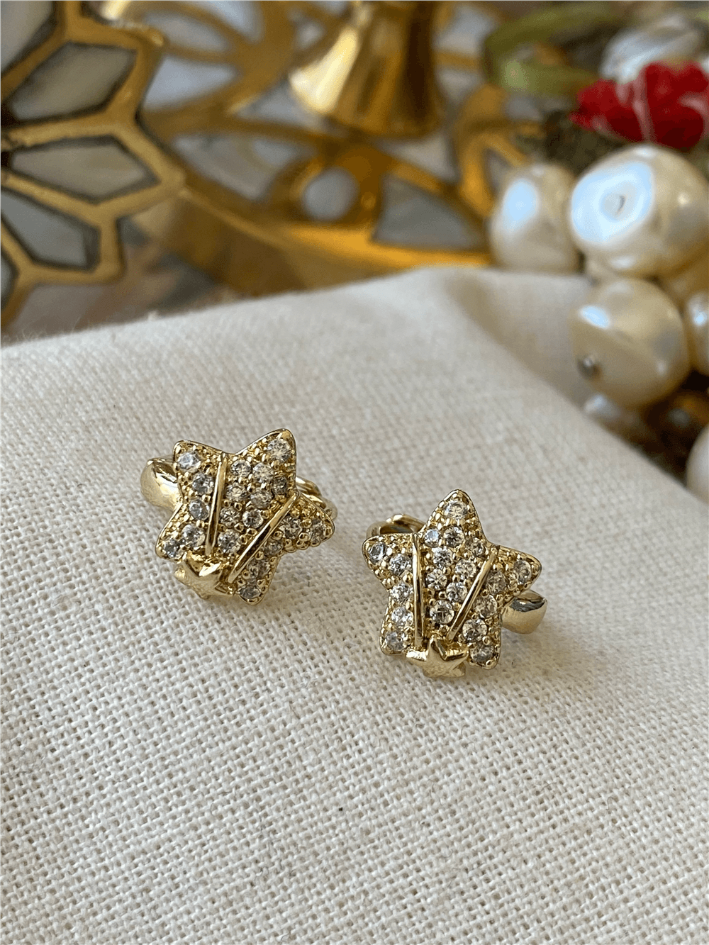 VIP 14K Taşlı Bombe Mini Yıldız Küpe