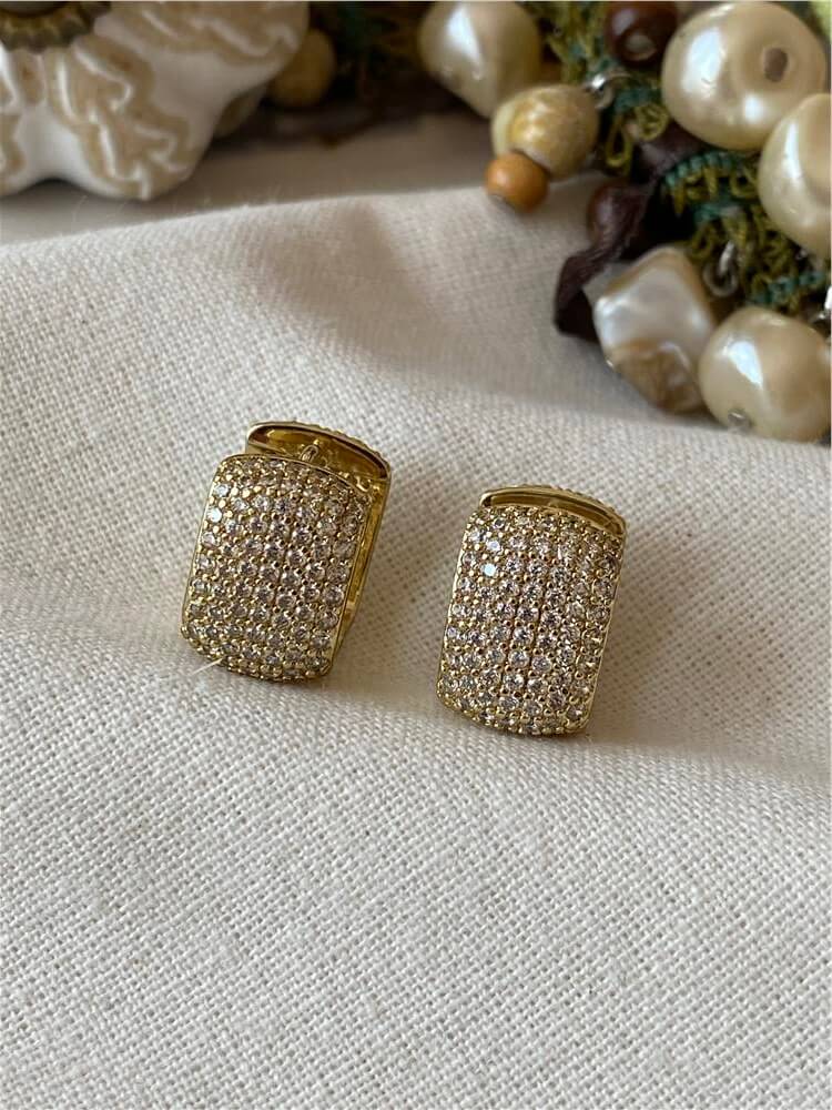VIP 14K Taşlı Box Küpe