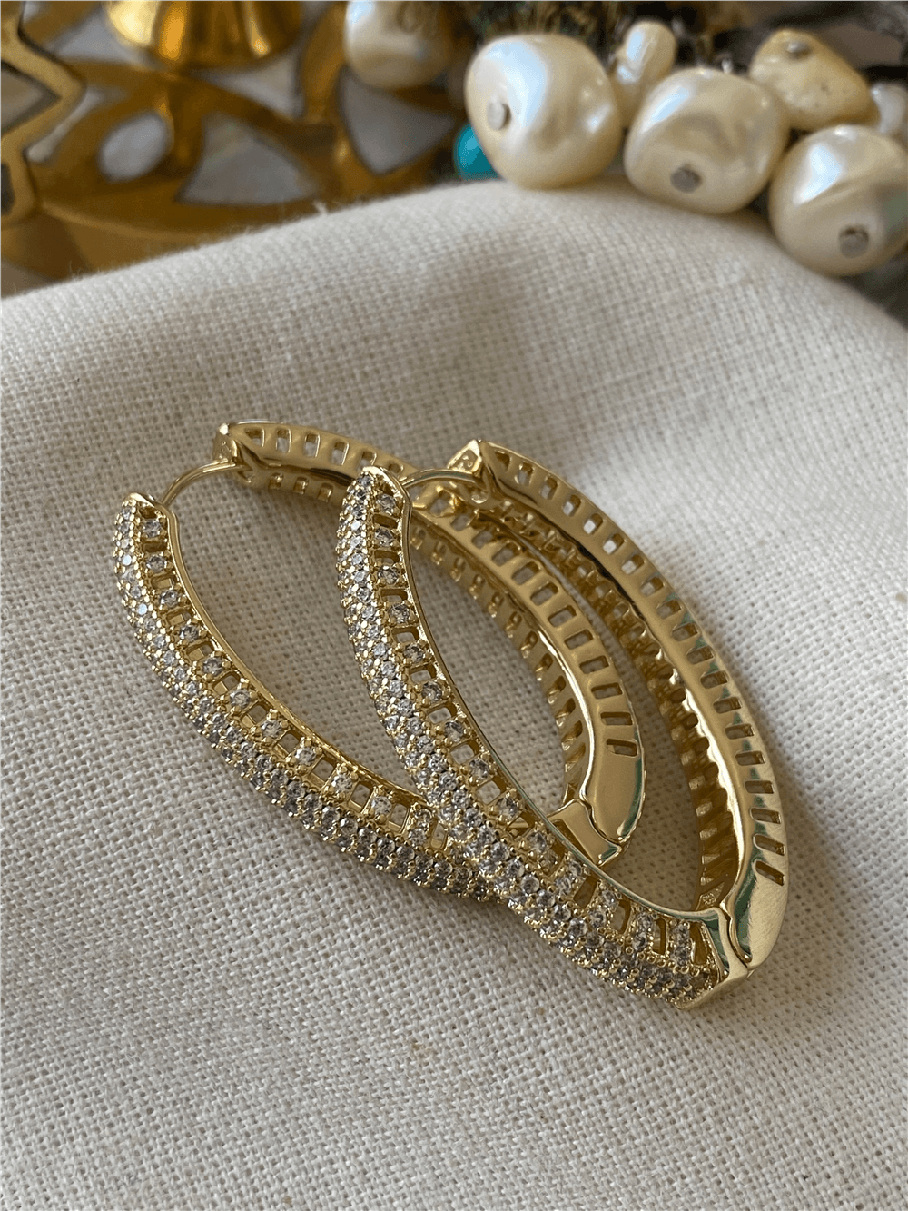 VIP 14K Taşlı Büyük Oval Küpe