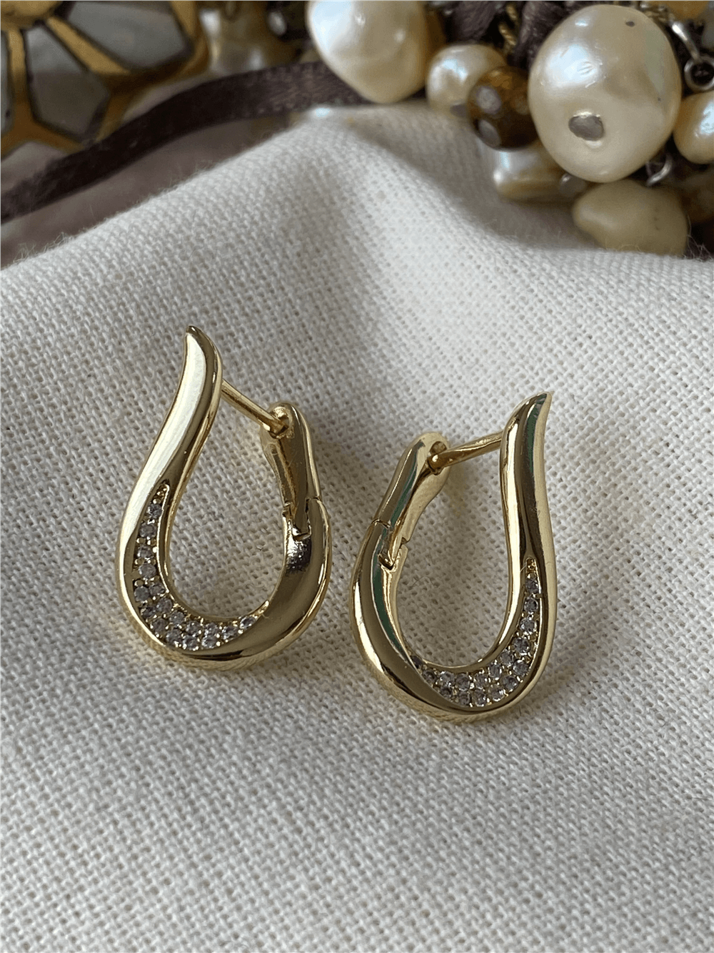 VIP 14K Taşlı Damla Model Küpe