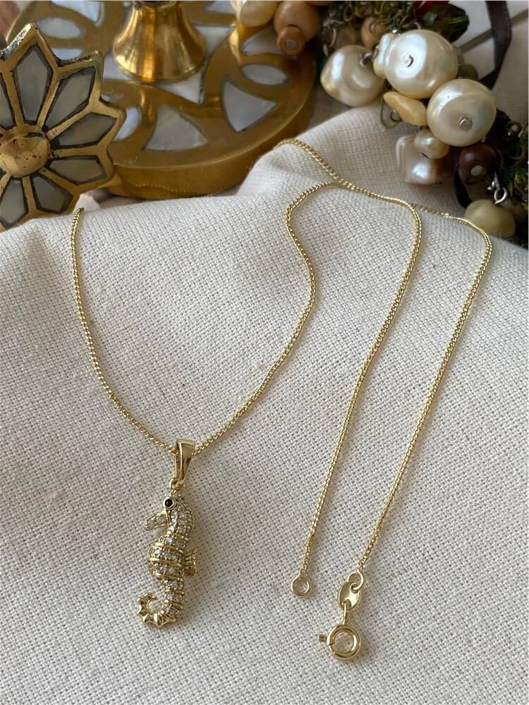 VIP 14K Taşlı Denizatı Kolye