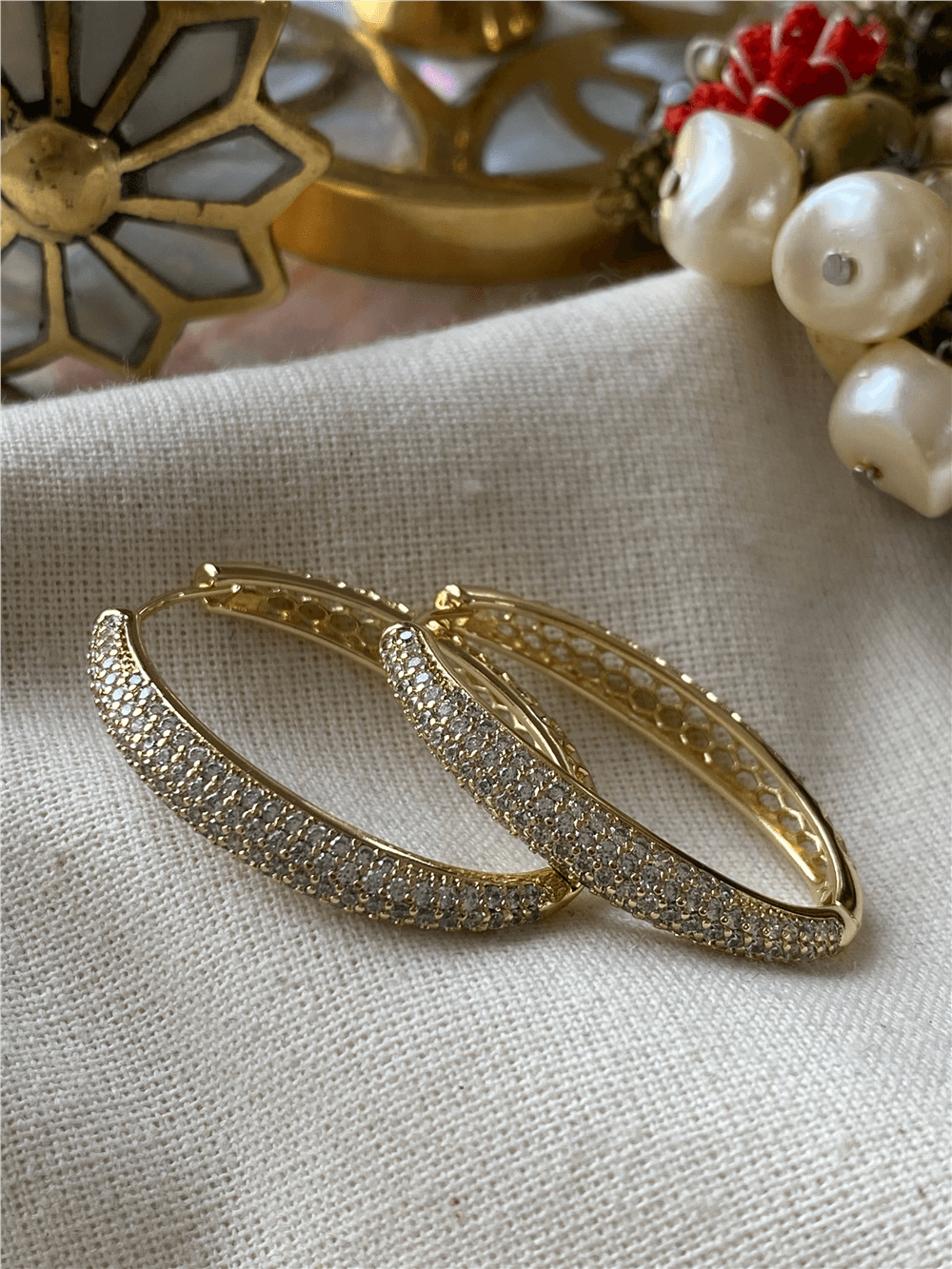 VIP 14K Taşlı Geniş Oval Küpe