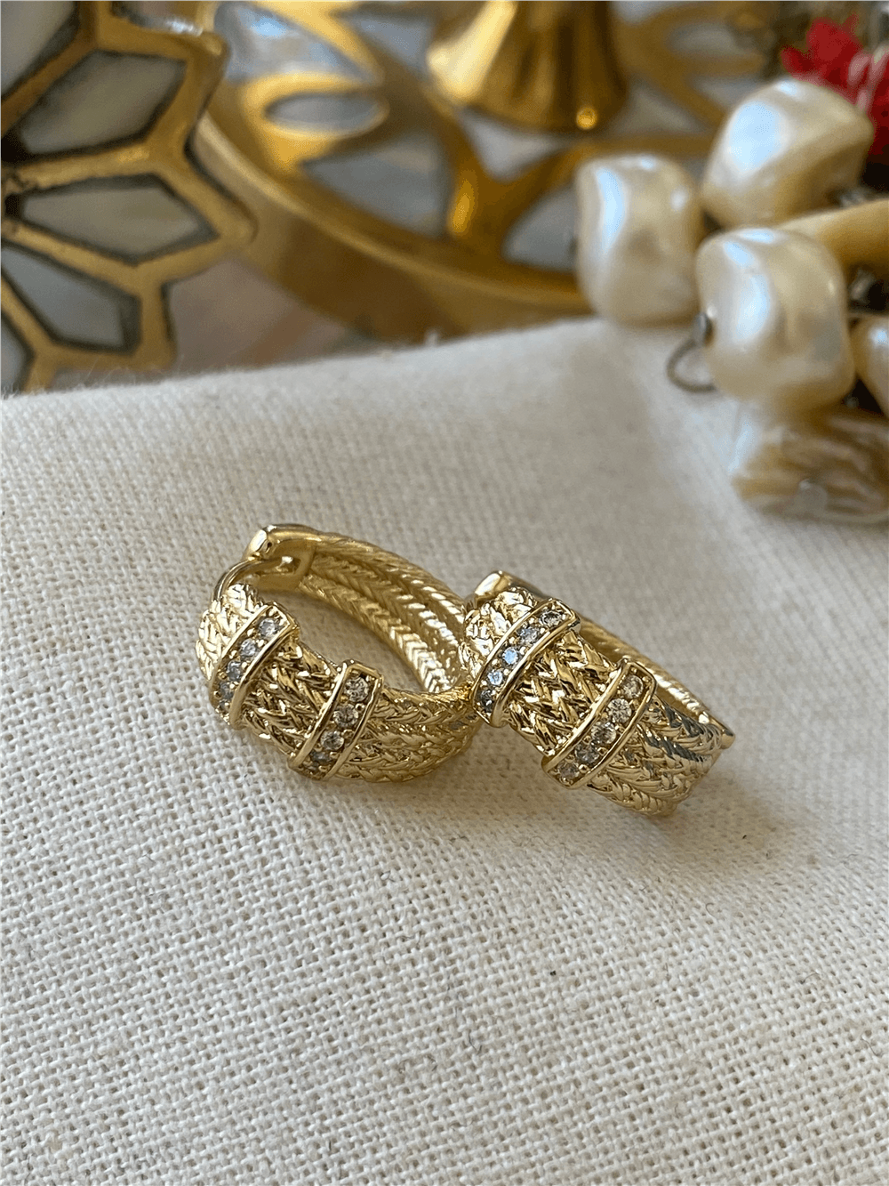 VIP 14K Taşlı Hasır Model Küpe