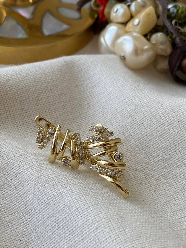 VIP 14K Taşlı Kaburga Model Küpe