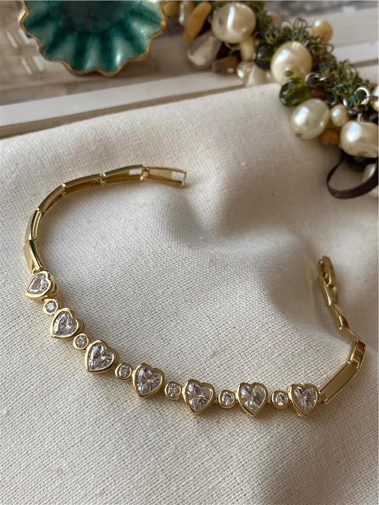VIP 14K Taşlı Kalp Model Bileklik