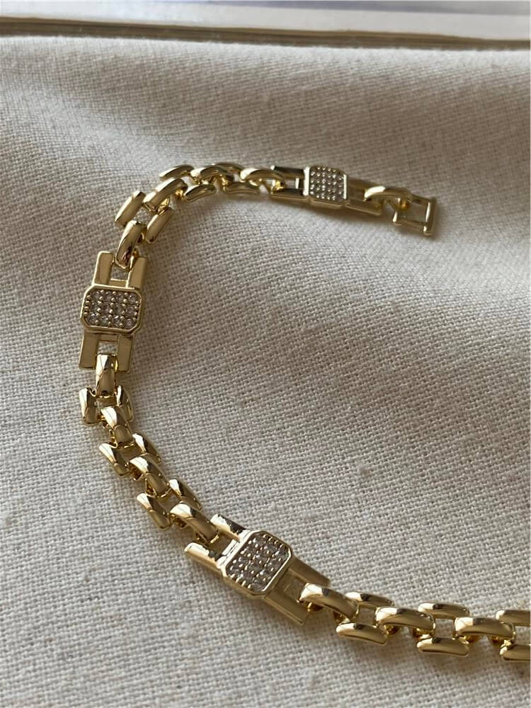 VIP 14K Taşlı Kare Dizayn Bileklik