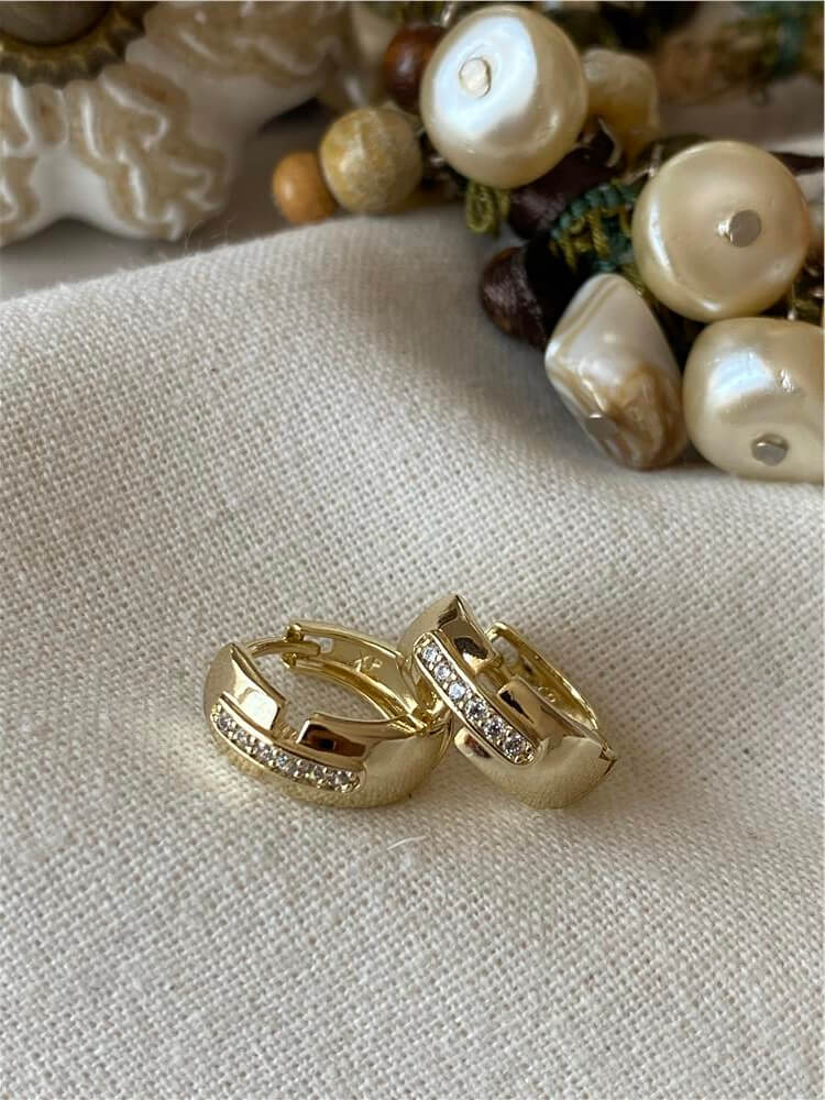 VIP 14K Taşlı Mini Bombe Halka Küpe
