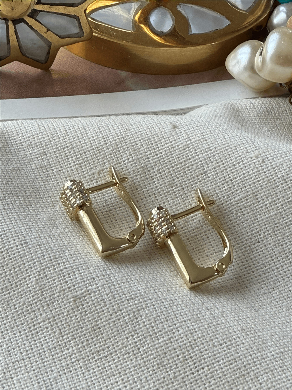 VIP 14K Taşlı Mini Serenay Küpe