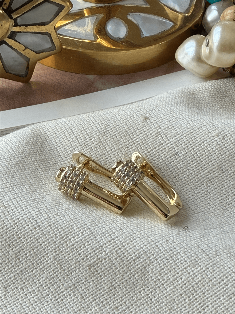 VIP 14K Taşlı Mini Serenay Küpe