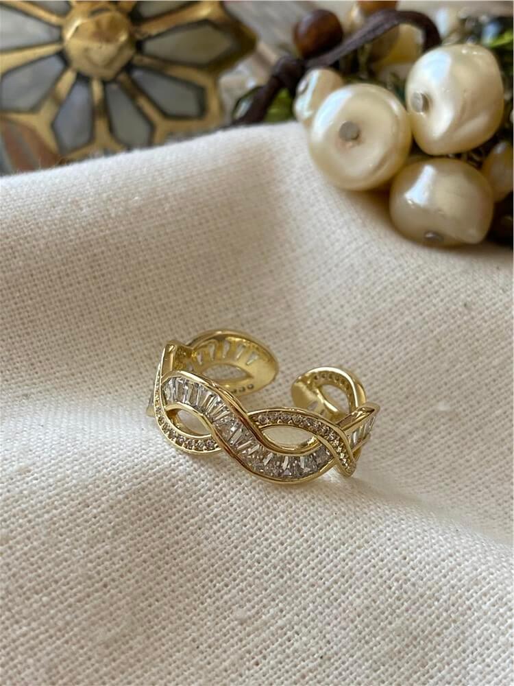 VIP 14K Taşlı Örgü Yüzük